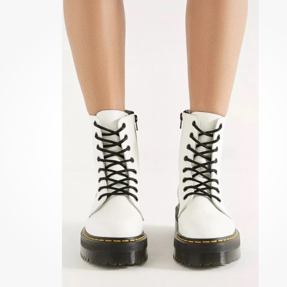 Free People Dr. Martens Jaydon Lace Up Platform Boots White SZ 7 - Picture 4 of 12